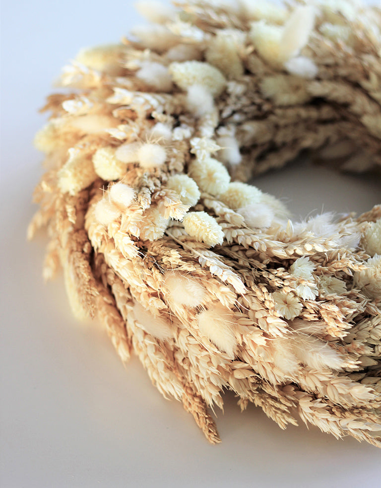 buy dried wreath UK